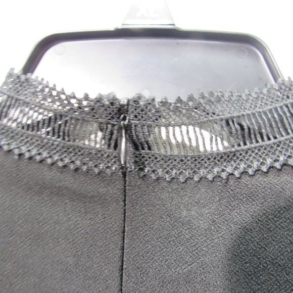 Missguided Little black dress w/ collar Size 1 halter dress holiday party - Picture 5 of 8